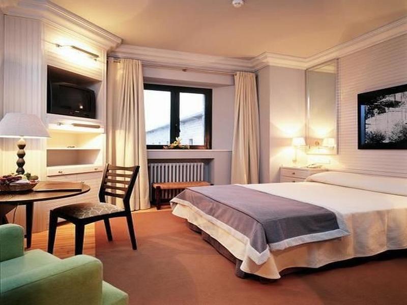 Parador De Vielha Zewnętrze zdjęcie